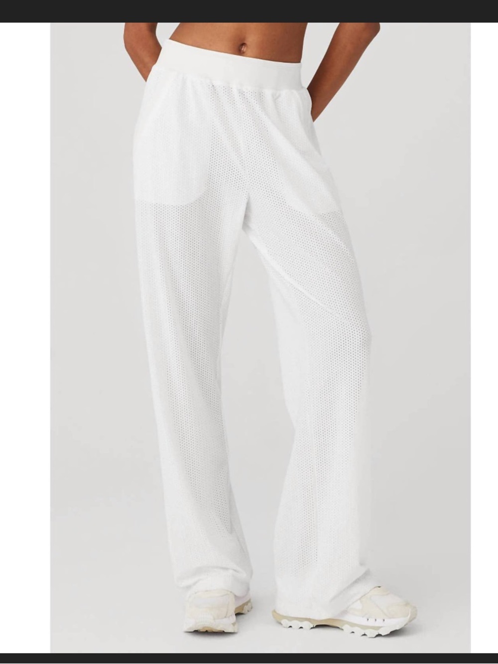 alo yoga set xs White Mesh Lounge Pants and crop t shirt